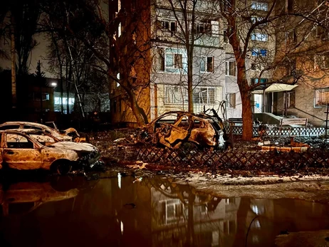 Россияне больше часа атаковали дронами Днепр, среди пострадавших есть дети