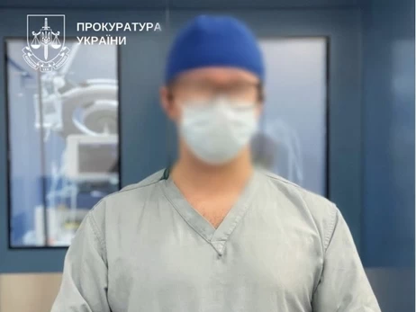 В Киеве пластическому хирургу, изуродовавшему лицо пациентки, сообщили о подозрении
