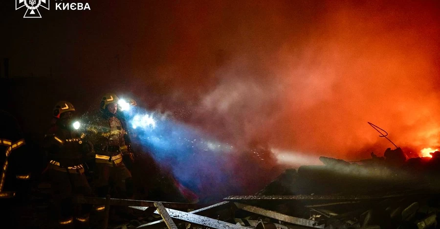 У Києві після масованої нічної атаки введено екстрені відключення світла 