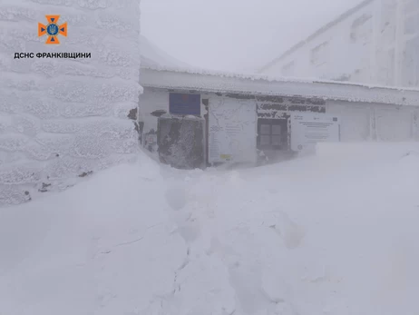 В Карпатах намело до 70 см снега и 17 градусов мороза