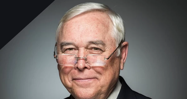 Умер основатель и первый декан днепровского журфака Владимир Демченко