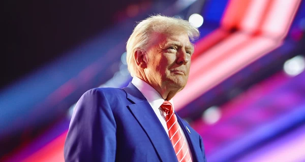 Трамп у соцмережах опублікував фото, на якому він представлений як «в.о. президента Венесуели»