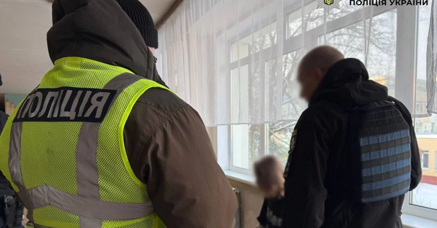 Напад учня в школі кваліфіковано як замах на вбивство, всі постраждалі у лікарні, - поліція 