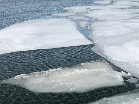 У Польщі експоліцейський зі Слов’янська врятував двох дівчаток, що провалилися під лід