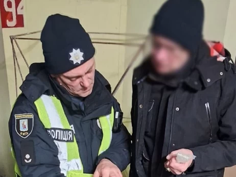 Охранник подземного паркинга в Киеве не пустил людей в укрытие во время массированного обстрела - вмешалась полиция