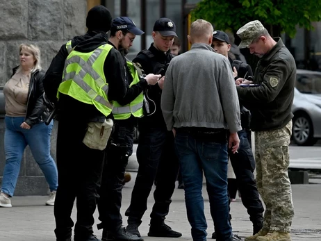 Коррупция в ТЦК и СП: почему глава Офиса президента акцентировал на ней внимание