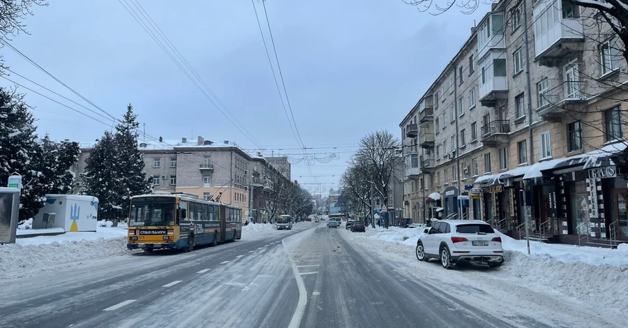Мер Тернополя заявив про можливе відключення від електропостачання міських лікарень, котелень та тролейбусів