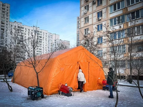 Як знайти найближчий Пункт незламності за допомогою чат-боту