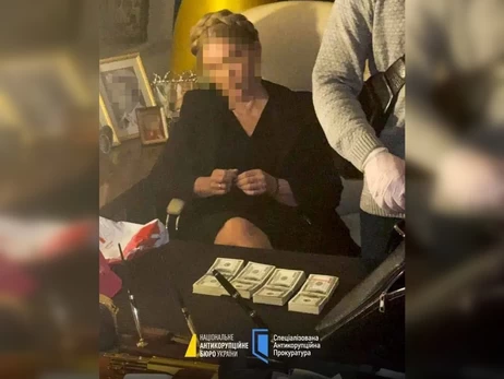 Тимошенко отримала підозру за результатами обшуків, НАБУ опублікувало 