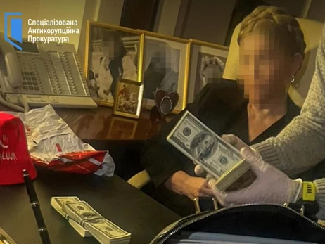 На відео обшуків у Тимошенко засвітилася панама KALUSH - Олег Псюк відреагував