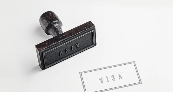 США призупиняють видачу віз громадянам 75 країн - серед них Росія 