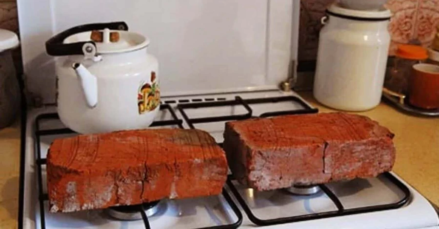 Як додати градус тепла у квартирі: від цегли в духовці – до каструлі з окропом