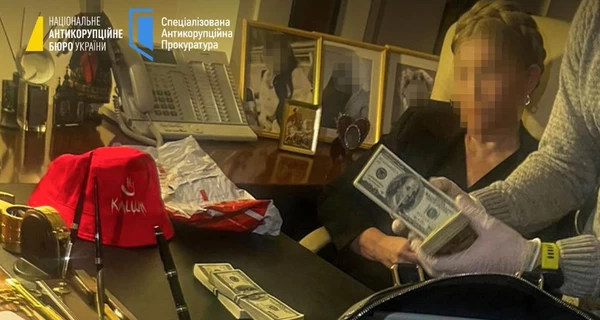 Коломойський висміяв обшуки НАБУ у Тимошенко, назвавши вручену їй підозру «жалюгідною пародією»