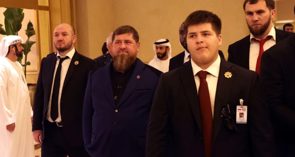 Син Кадирова потрапив у ДТП, його госпіталізували у тяжкому стані, - ЗМІ