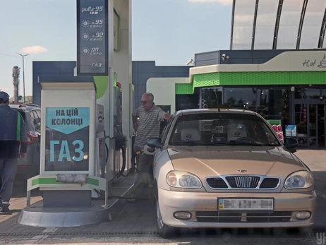 Шмигаль заявив, що запасів палива в Україні вистачить на понад 20 днів