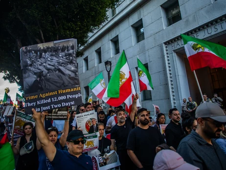 В Ірані силовики вже вбили більш ніж 16500 протестувальників, - The Sunday Times 