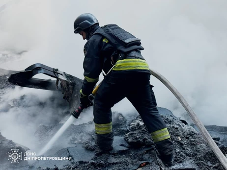 Росіяни вночі атакували більшість областей, відбити атаку допомогли отримані напередодні ракети, - Зеленський