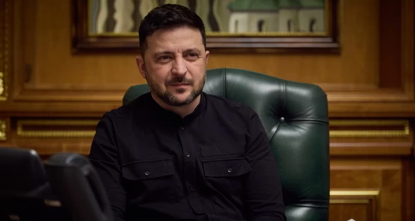 Зеленський пожартував про пакетик з Нової пошти, коментуючи справу Тимошенко