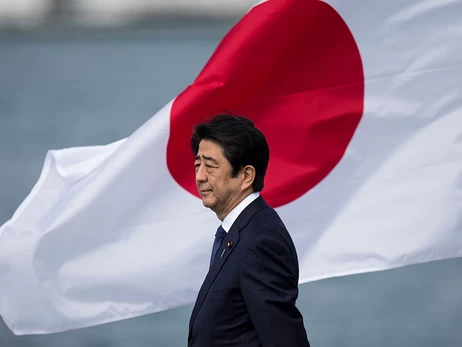 Убийцу бывшего премьера Японии Синдзо Абэ приговорили к пожизненному сроку