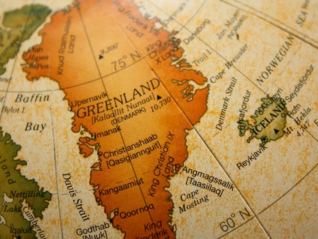 Як Європа збирається захищати Гренландію від США: від футбольного бойкоту до торгових воєн