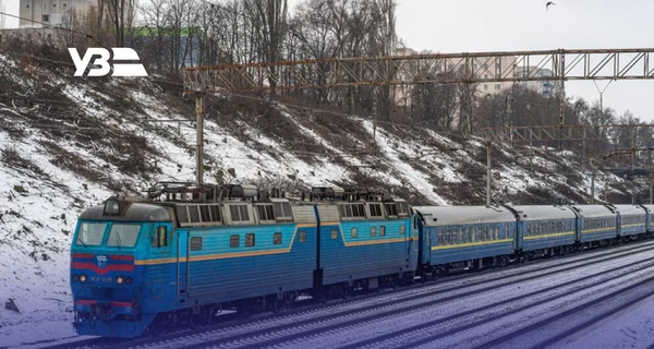 «Укрзализныця» обновила график движения более 200 поездов
