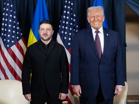 Трамп після зустрічі із Зеленським у Давосі передав меседж Путіну: війна повинна закінчитися