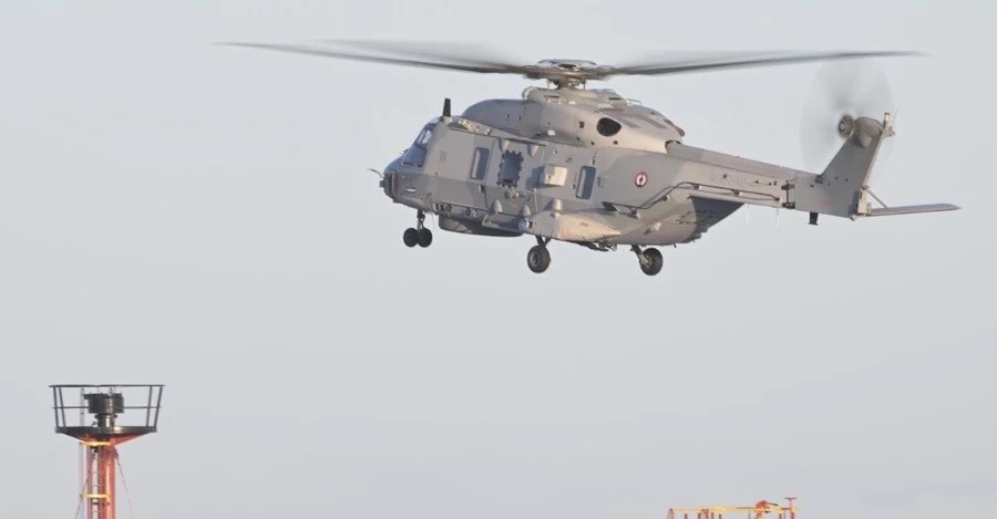  Французские ВМС задержали танкер 