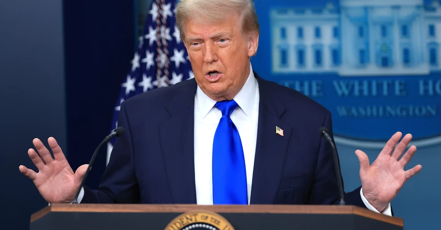 На всякий случай, - Трамп заявил, что в Иран направляются военные корабли США