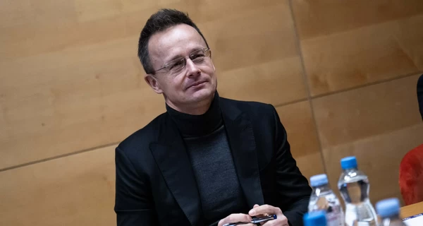 Сійярто звинуватив Україну у спробах втрутитися у вибори в Угорщині
