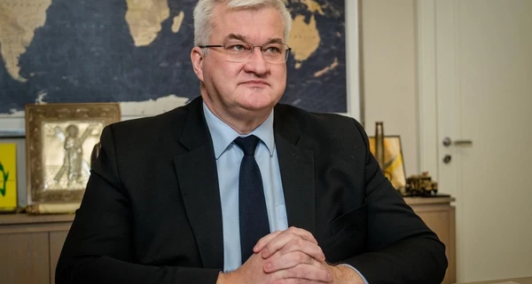 Сібіга порівняв Орбана з поплічником Гітлера - дипломатичний конфлікт набирає обертів 