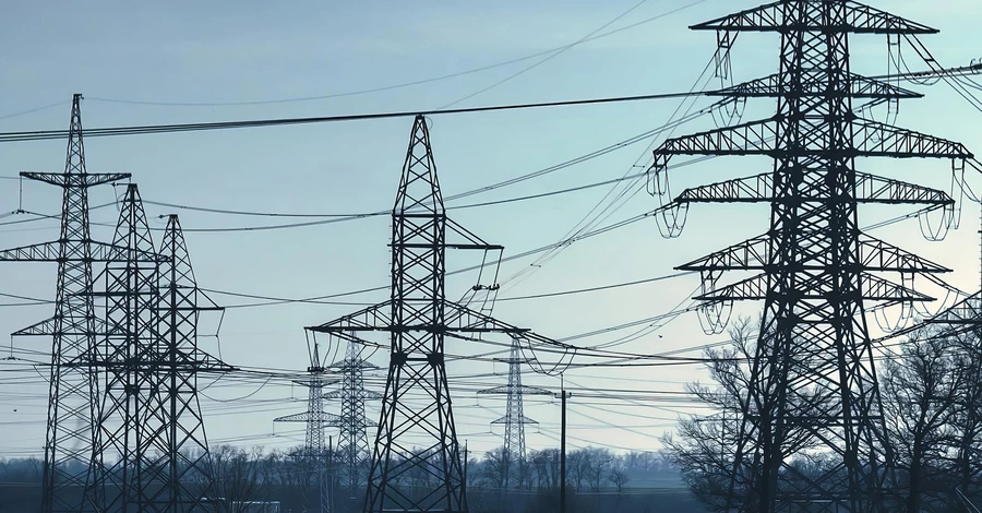 Нафтогаз увеличил импорт электроэнергии, чтобы сократить длительность отключений 