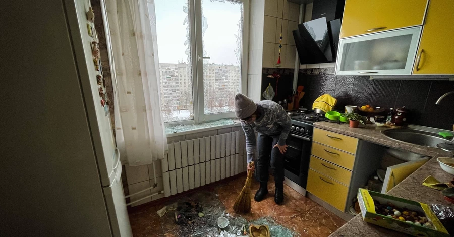 У Харкові дрон влучив у багатоповерхівку, госпіталізували 79-річну жінку