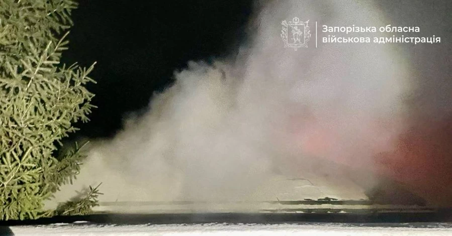 Росіяни за ніч декілька разів вдарили по Запоріжжю і Вільнянську