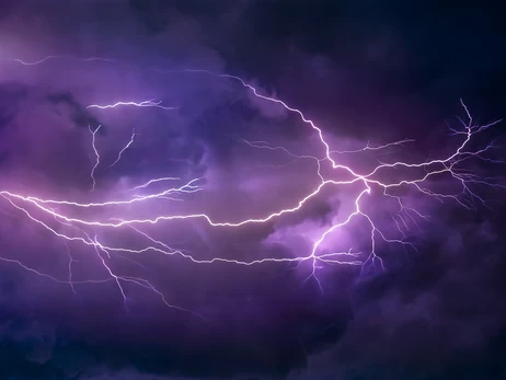 У Бразилії блискавка вдарила у натовп протестувальників, постраждали понад 70 людей 