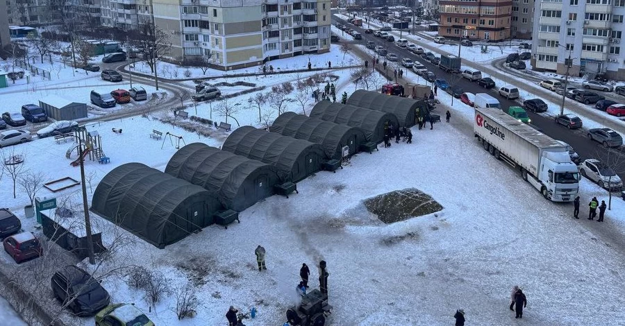 У ДСНС пояснили, для кого в їх наметах з’явились ліжка