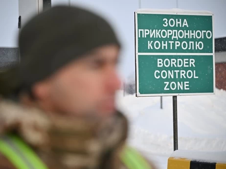 Прикордонники повідомили про масовий збій в роботі бази даних на польському кордоні