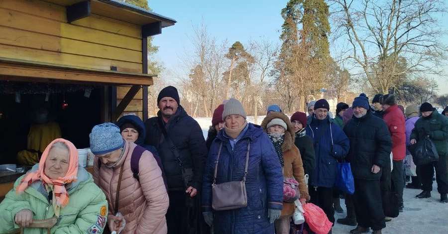 У Києві волонтери звернулись за допомогою до місцевих бізнесів та ресторанів