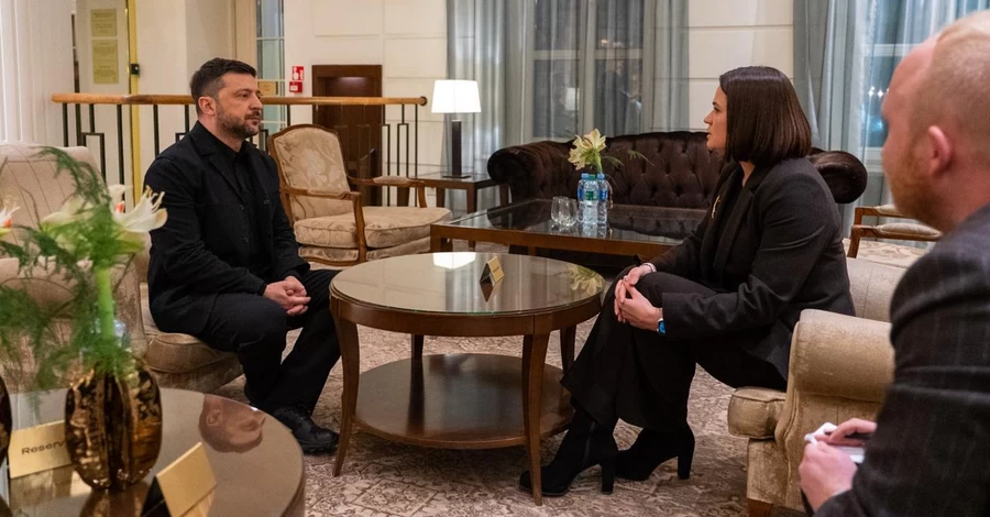 У Тихановської кажуть, що це Зеленський ініціював зустріч, та готують візит до Києва