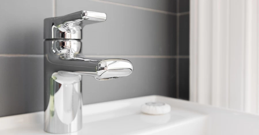  У Чернігові слідом за Києвом відключать гарячу воду, щоб забезпечити теплопостачання 