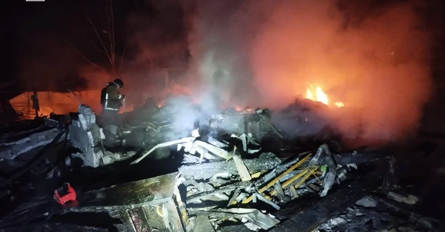 Росіяни вдарили по Вільнянську, загинули троє людей