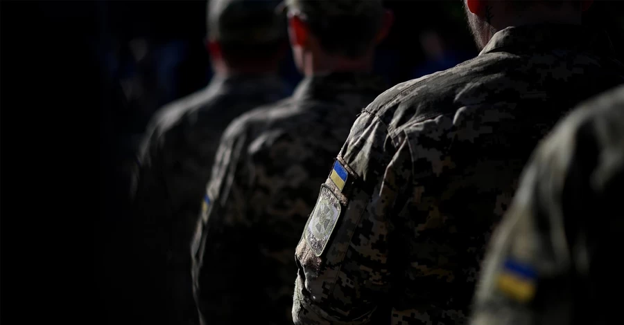 В Черкасской области мужчина ударил ножом военного ТЦК