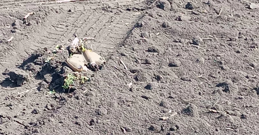 У Херсоні на міні підірвався автомобіль з сім'єю, серед постраждалих - двоє дітей