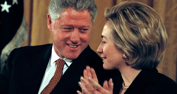 Клінтони погодилися дати свідчення у справі Епштейна 