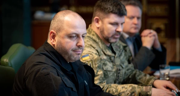 В Абу-Дабі розпочався черговий етап тристоронніх перемовин, — глава української делегації Умєров