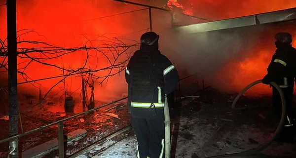 Росіяни вдарили по Запоріжжю та Вільнянську, загинуло подружжя, поранений підліток