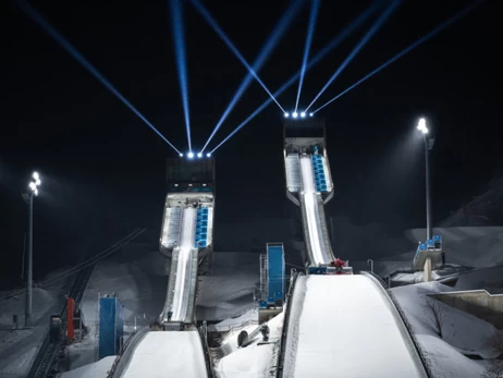 Олимпийских прыгунов с трамплина подозревают в использовании медицинских инъекций в гениталии