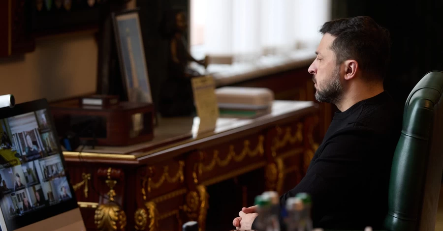 Зеленский поручил усилить работу мобильных огневых групп