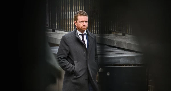 Глава администрации премьера Британии Стармера ушел в отставку из-за файлов Эпштейна