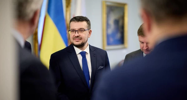 Декомунізацію в Україні не завершено, її щойно закінчили у Києві, - голова Інституту нацпам'яті Алфьоров