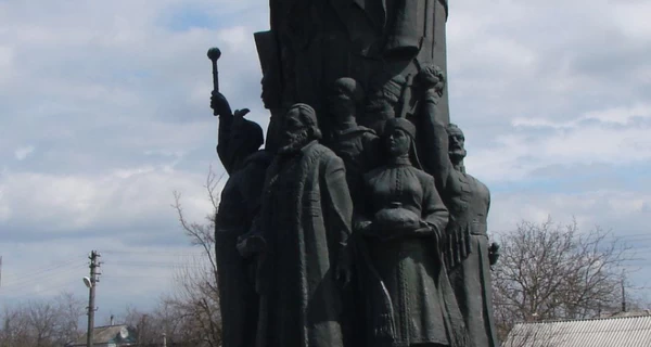 Место проведения Переяславской Рады лишили статуса памятника национального значения